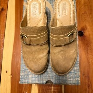 Born Women's Brown Suede Clogs